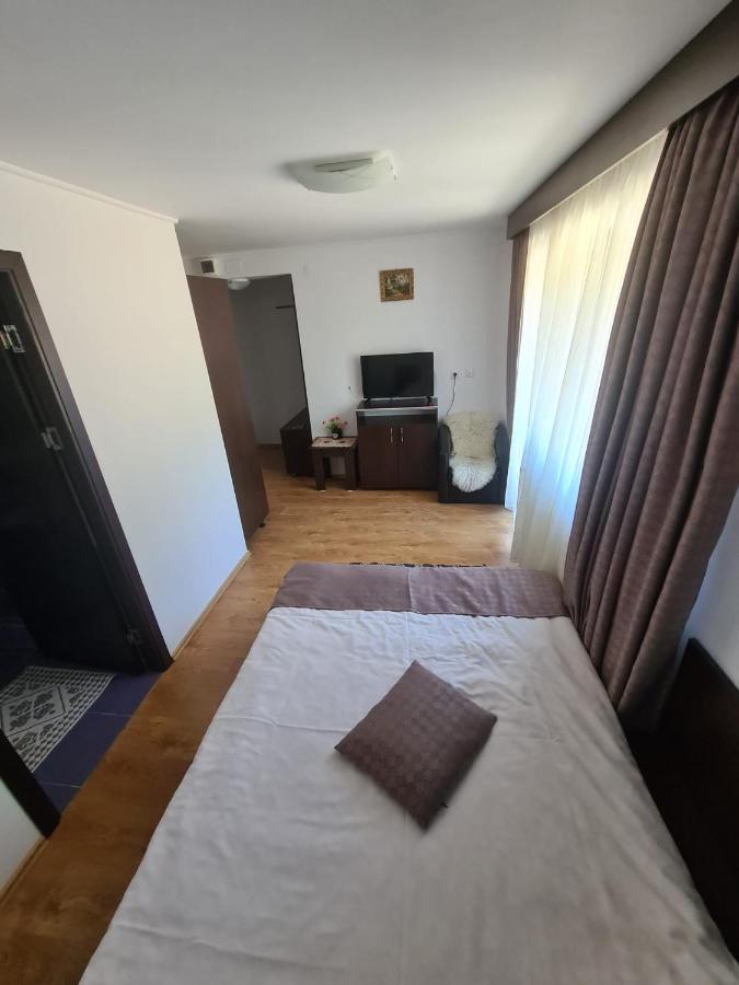 Casa Teleferic Hotel Busteni Luaran gambar